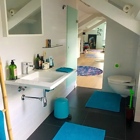 Bed & Breakfast Huize Damme 4*
