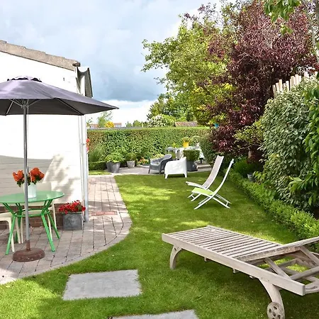 Bed and Breakfast Huize Damme 4*